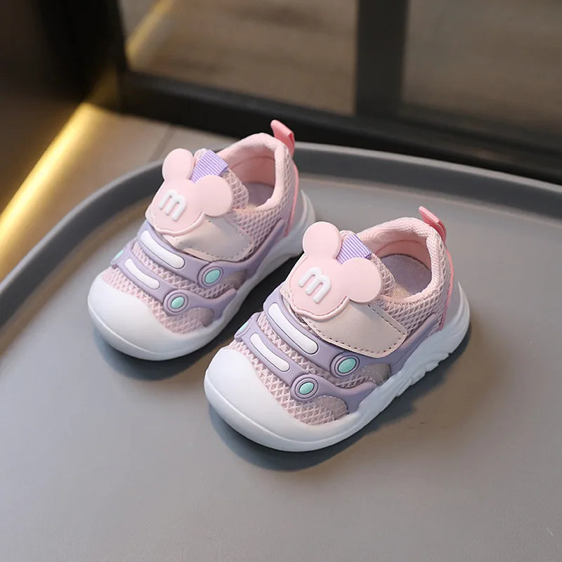 Scarpe da ginnastica per neonati, primavera autunno, scarpe morbide e traspiranti per i primi passi, scarpe flessibili per bambini e bambine da passeggio all'aperto.