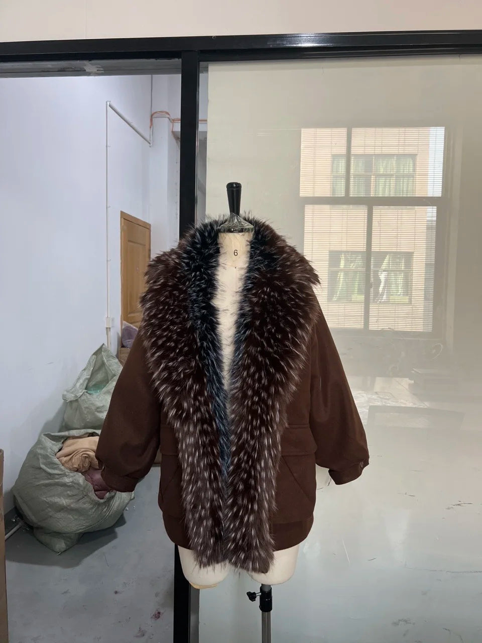 Oversized Winter Women's Coat Wide Faux Fur Collar Hooded Jacket Loose Single Breasted Outwears 2025 New Trendy Warm Lady Coats