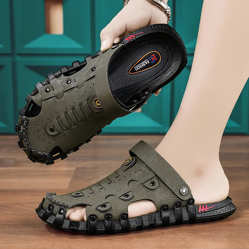 Ciabatte da uomo con punta chiusa, stile strada/spiaggia, antiscivolo, morbide e leggere, taglie forti 45 46, scarpe estive alla moda, casual e moderne.