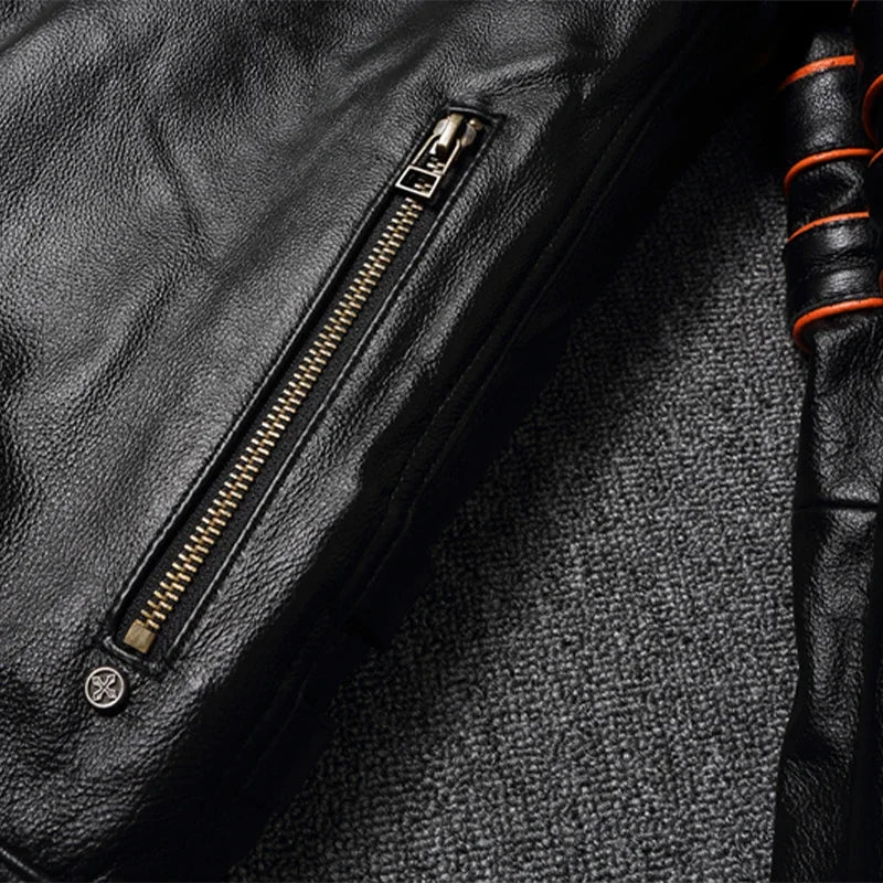 Giacca da motociclista slim oversize da uomo in pelle bovina con ricamo a teschio, modello 2023, primo strato.