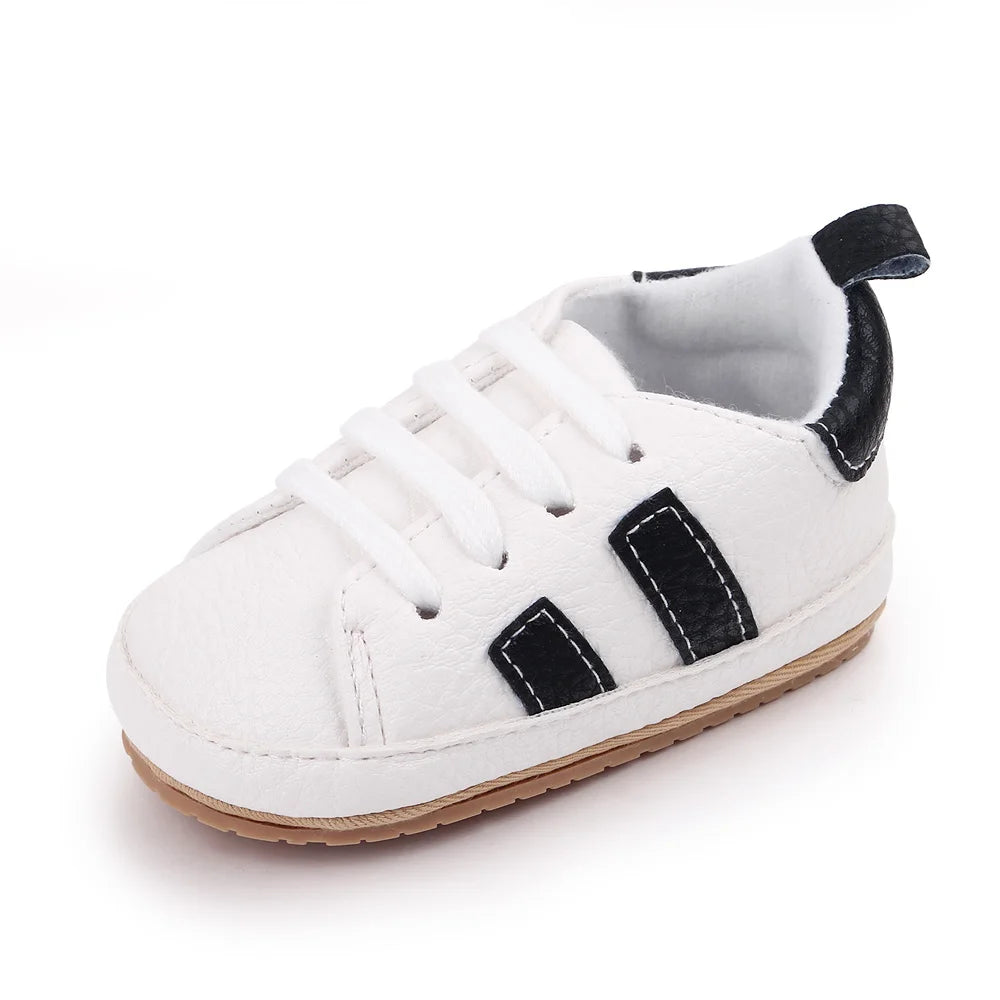 Scarpe casual per neonati per primavera e autunno, suola in TPR antiscivolo, PU di alta qualità, molto richieste, ampia scelta, nuova moda per neonati 2023