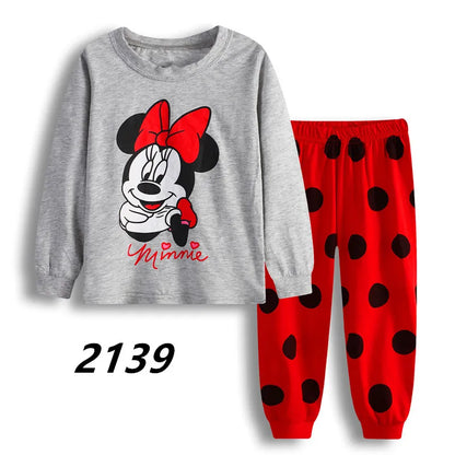 Nuovi set di pigiami per bambini primavera autunno, abbigliamento per ragazzi, pigiami di Lightyear, set di Cars, pigiami di cotone per ragazze di Minnie e Tigger.