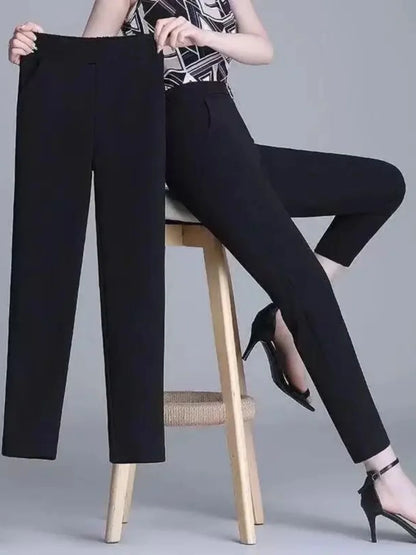 Pantaloni casual da donna a gamba dritta, vestibilità comoda ed elasticizzata, colore versatile, pantaloni da donna elasticizzati a metà polpaccio.
