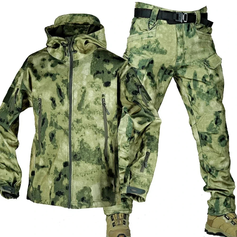 Tactical Waterproof Men Camo Set Soft Shell Fleece Winter Combat Suit Windbreak Warm Multi Pocket Outdoors Training Uniform