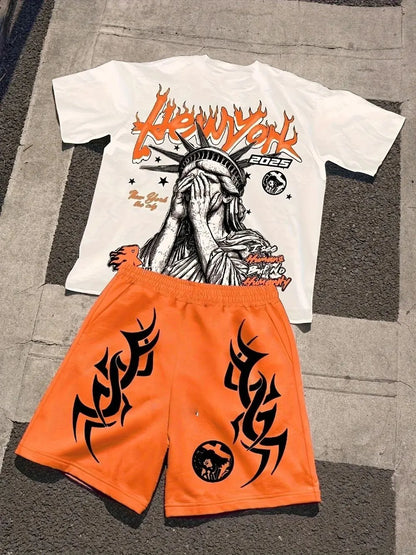 Nuovo set da uomo di tendenza con stampa della Statua della Libertà, composto da t-shirt girocollo traspirante e pantaloncini, comodo per le attività all'aperto.