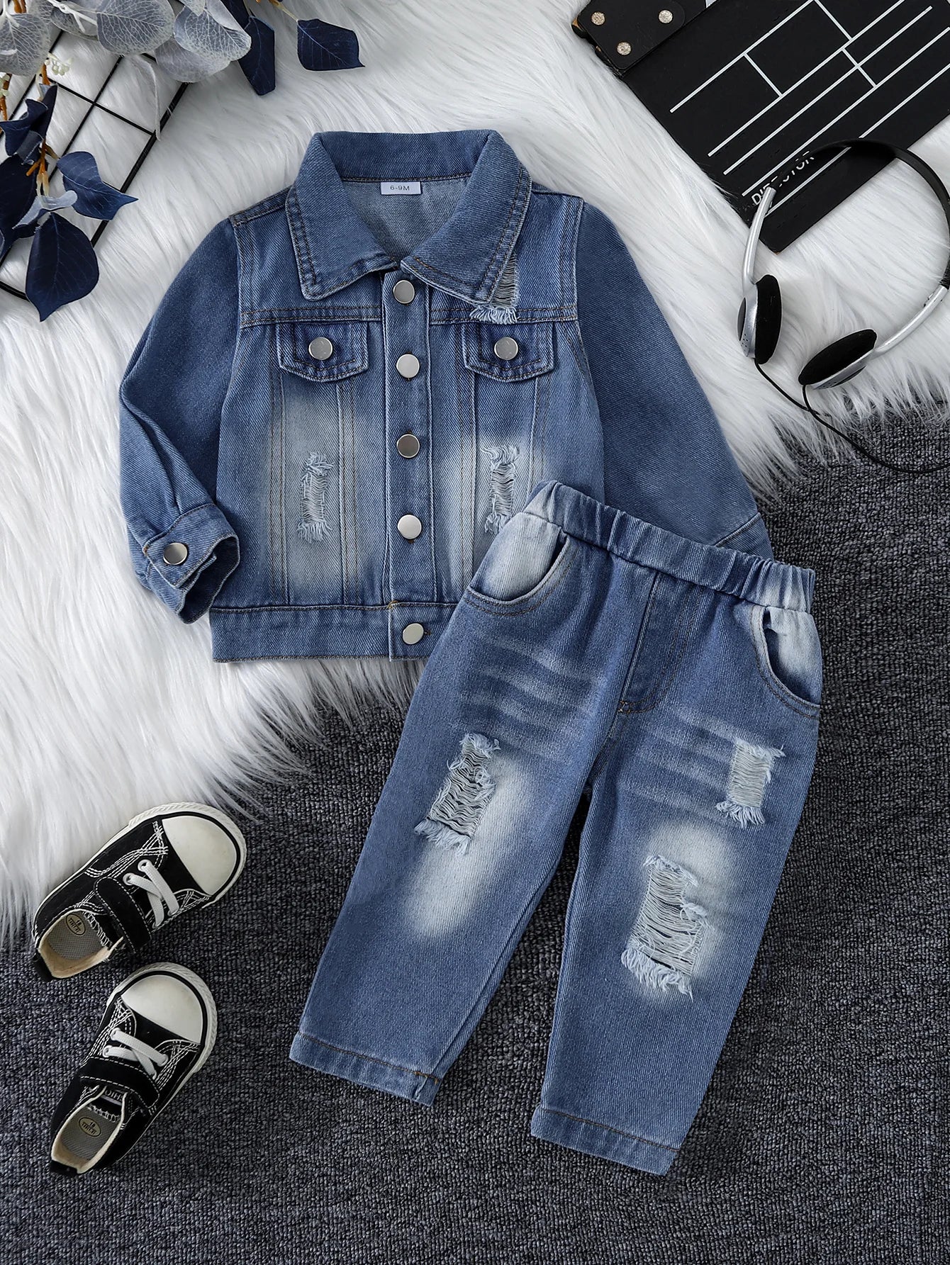 Completo in denim per bambini primavera autunno, design con strappi, giacca in jeans ampia con chiusura a bottoni, versatile, resistente all'usura, stile street.