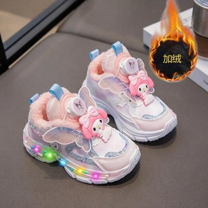 Scarpe da ginnastica Sanrios per bambine My Melody, stivali invernali in cotone, nuovo stile, scarpe sportive casual alla moda con cartoni animati, scarpe in cotone carine e kawaii per bambini.