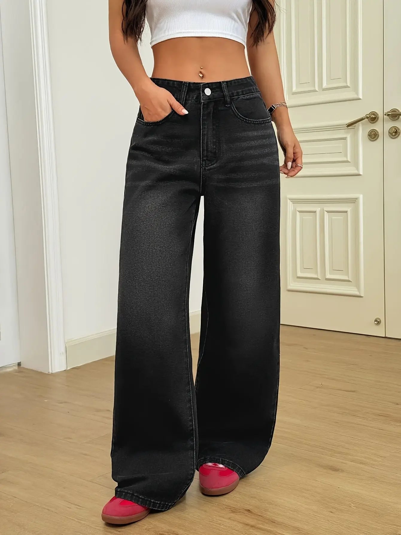 Jeans dritti a gamba larga effetto consumato alla moda per donna, pantaloni in denim casual elasticizzati a zampa d'elefante, bestseller, jeans da donna alla moda