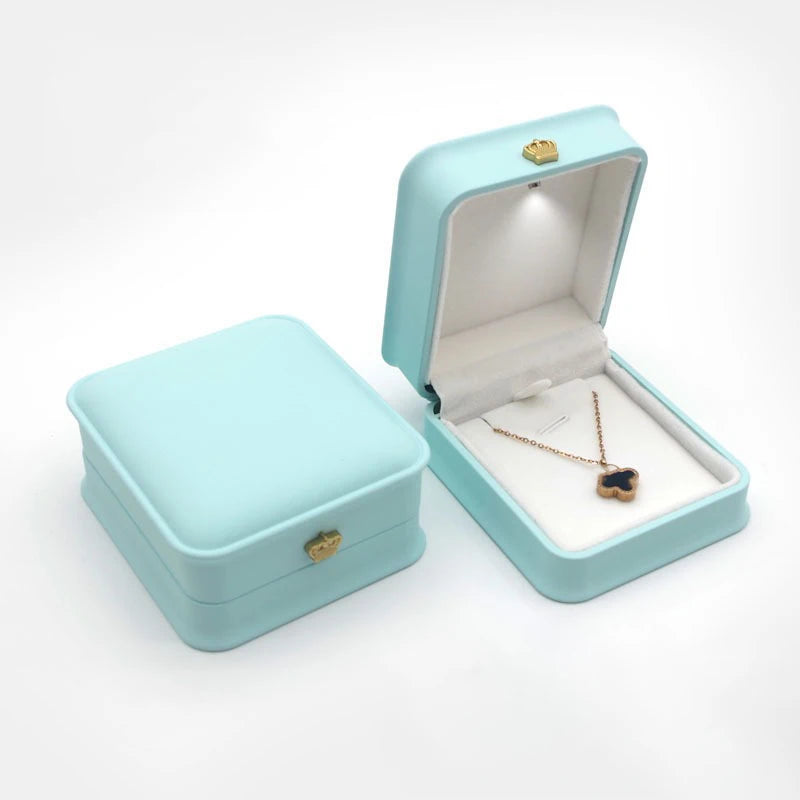 Scatola portagioie a LED con anello, porta orecchini di lusso con corona, ciondoli, espositore per proposta di matrimonio, scatola regalo, organizer per gioielli.