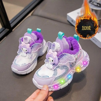 Scarpe da ginnastica Sanrios per bambine My Melody, stivali invernali in cotone, nuovo stile, scarpe sportive casual alla moda con cartoni animati, scarpe in cotone carine e kawaii per bambini.