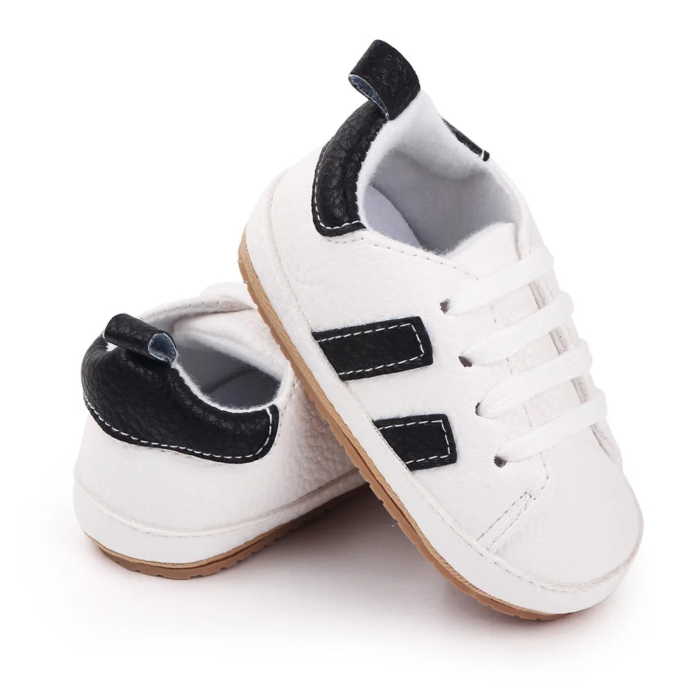 Scarpe casual per neonati per primavera e autunno, suola in TPR antiscivolo, PU di alta qualità, molto richieste, ampia scelta, nuova moda per neonati 2023
