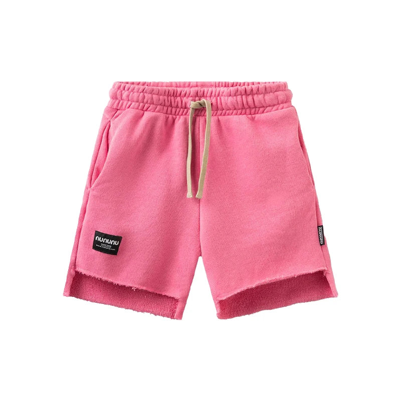 Completo estivo per bambini 2025, composto da maglietta a girocollo stampata e pantaloncini ricamati. Abbigliamento di tendenza per bambini.
