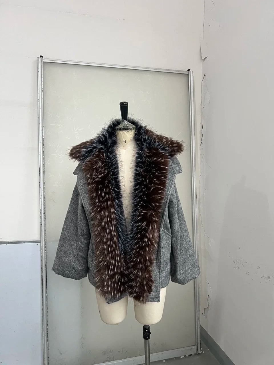 Oversized Winter Women's Coat Wide Faux Fur Collar Hooded Jacket Loose Single Breasted Outwears 2025 New Trendy Warm Lady Coats