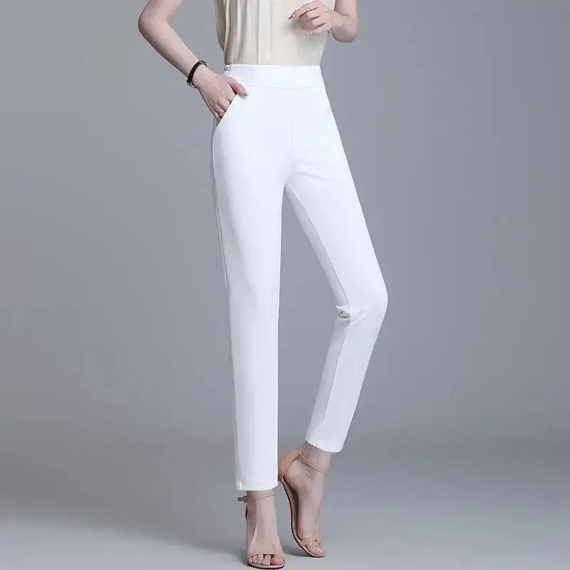 Pantaloni casual da donna a gamba dritta, vestibilità comoda ed elasticizzata, colore versatile, pantaloni da donna elasticizzati a metà polpaccio.