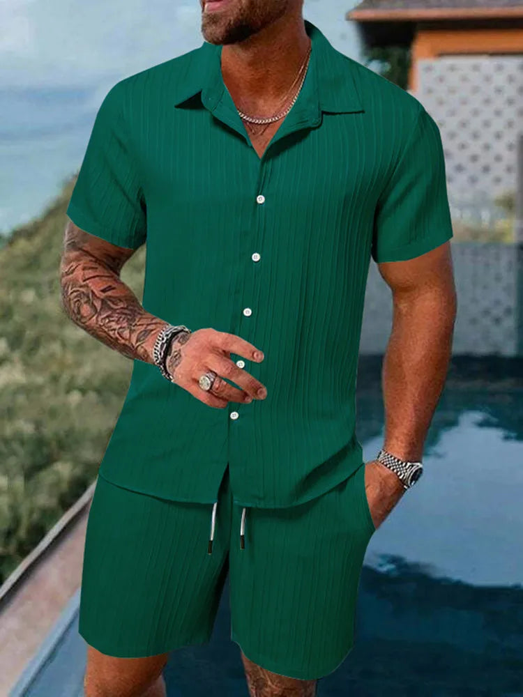 Completo estivo da uomo europeo e americano, casual, ampio, con camicia e pantaloncini, ad asciugatura rapida e traspirante, perfetto per le vacanze.