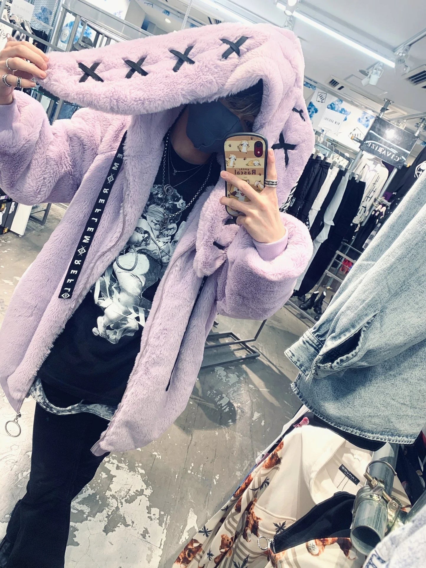 Cappotto viola in pelliccia stile Harajuku giapponese per donna, collezione inverno 2023, nuovo cappotto felpato di media lunghezza con cerniera, stile dark punk.