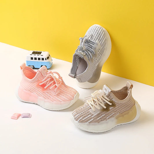 2024 Nuove scarpe primaverili per bambini, suola leggera, traspiranti, scarpe sportive per bambini, morbide, da esterno, da tennis, alla moda, per bambine e bambini, sneakers 15-25