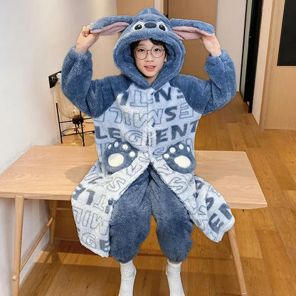 Stitch 2 pezzi pigiama in velluto Kawaii genitore-figlio Kawaii cartone animato anime bambine bambino accappatoio con cappuccio spesso caldo casual carino set di abbigliamento per la casa