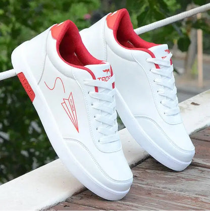 Sneakers da uomo Scarpe da uomo Vulcanizzate Economiche Piatte Comode Moda Autunno Primavera Sneakers in tela bianca Scarpe da donna Chaussure Homme