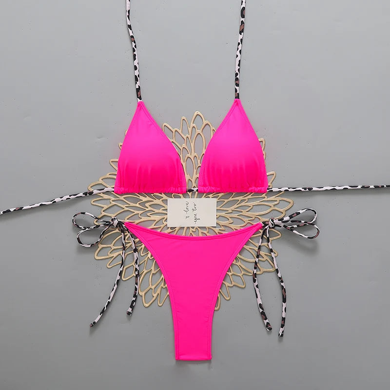Bikini sexy leopardato da uomo, costume da bagno 2026, bikini micro tanga con laccetti all'americana, set di costumi da bagno femminili per donna, costume da bagno