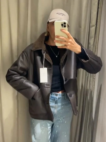 Women 2025 Autumn Winter Warm Outerwear Chic Faux Leather & Fur Reversibler Coat Fashion Lapel Single Breasted Street Jacket