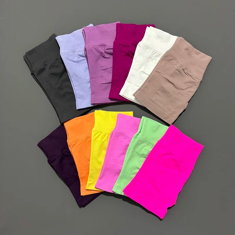 HISTELLO Impact Shorts 4.5" Women Yoga Shorts Seamless Low Waist Scrunch Bum Gym Leggings Workout Stretch Fitness Sports Shorts