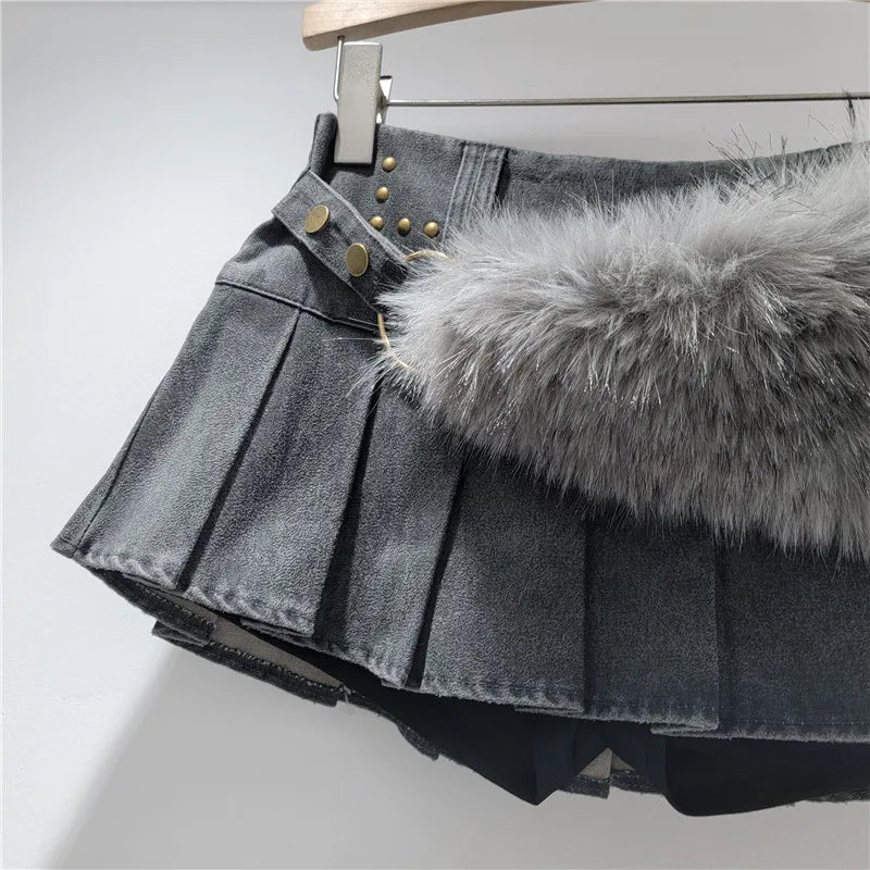 Sexy Low Waist Fuzzy Furry Blet Mini Skirt 2026 New Fashion Women Pleated Skirts Y2K