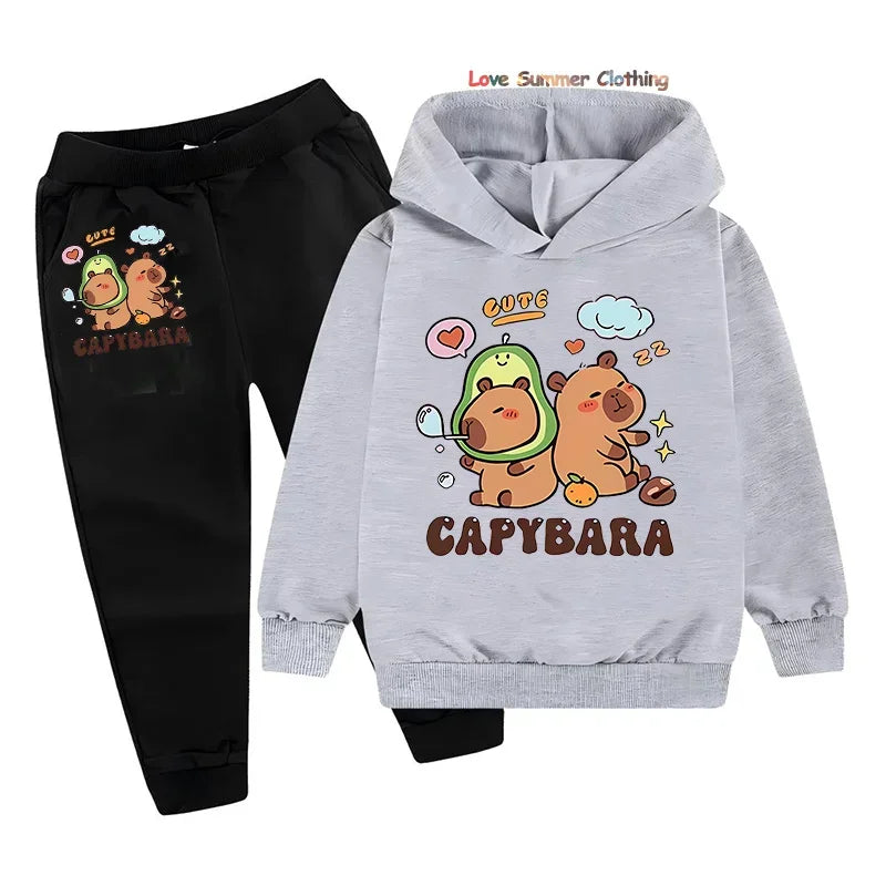 Set di 2 pezzi per bambine con felpa e pantaloni da jogging con stampa capibara, completo comodo per bambini, abbigliamento da gioco con capibara, lavabile in lavatrice, completo sportivo coordinato per tutti i giorni per ragazzi.