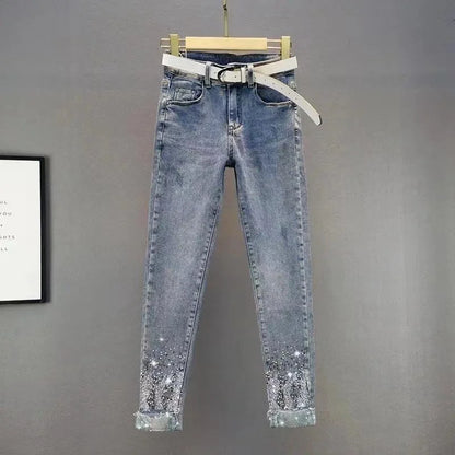 Primavera Estate Nuovi 2025 Jeans slim coreani da donna con paillettes, pantaloni in denim con trafori, pantaloni da cowboy a matita da donna