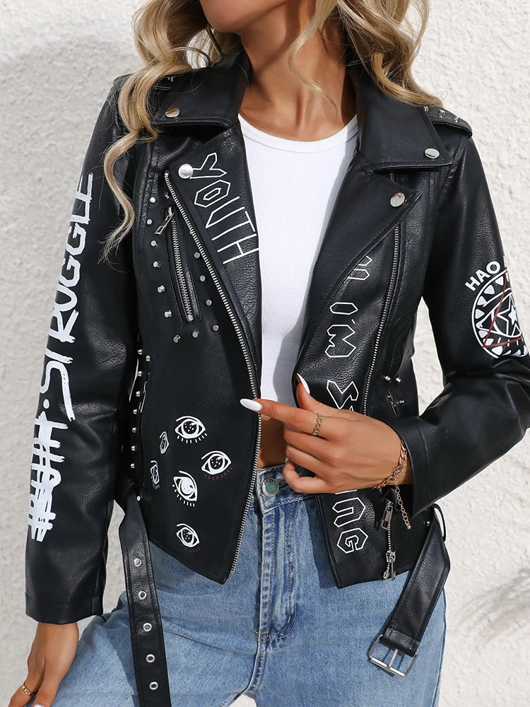 Ailegogo Giacca da donna retrò corta con stampa graffiti, slim in ecopelle PU, streetwear, giacca con cerniera e cintura, capospalla da motociclista.