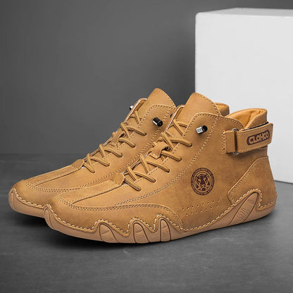 CLOHOO Scarpe da ginnastica da uomo in pelle PU con lacci, nere, casual, da passeggio, leggere, comode e traspiranti, marroni, da uomo