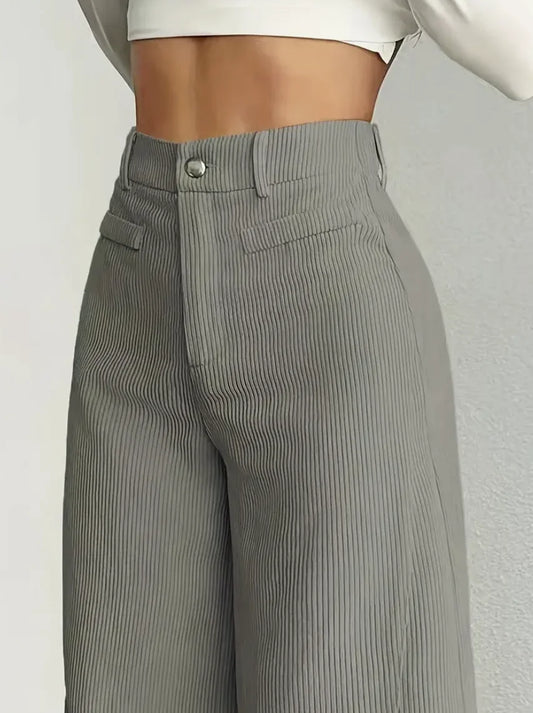 Womens clothing oriented vacation elegant leisure fashion outdoor sports versatile slimming Japanese Korean European and Amer