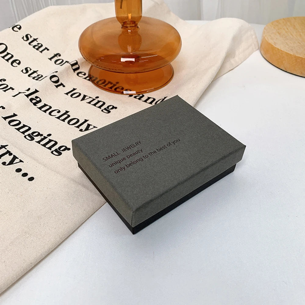 Semplice portagioie per orecchini, anelli, bracciali e collane, in carta grigia e nera, espositore per gioielli, scatola organizer per gioielli.
