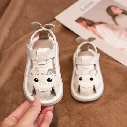 Sandali in vera pelle per neonati e bambini, scarpe estive da spiaggia con personaggi dei cartoni animati, scarpe casual per neonati con suola morbida e antiscivolo.