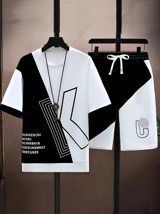Il nuovo set da uomo per l'estate 2025 è elegante e alla moda con lettere stampate in 3D. È leggero, traspirante, morbido e confortevole.