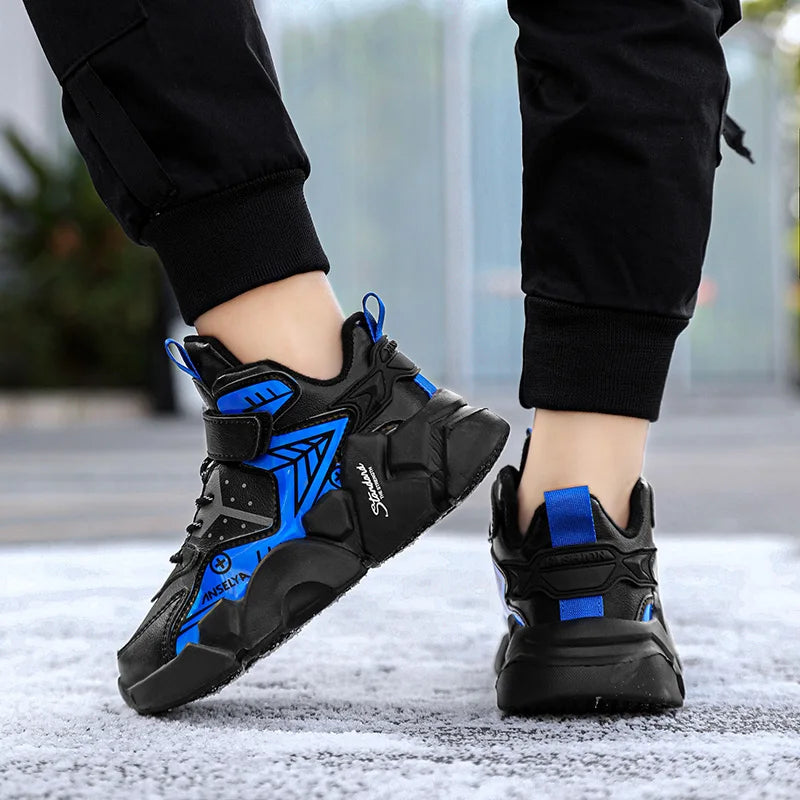 Scarpe sportive invernali per bambini, scarpe da corsa in pelle per ragazzi, scarpe basse casual da passeggio, stivali caldi e leggeri per attività all'aperto.