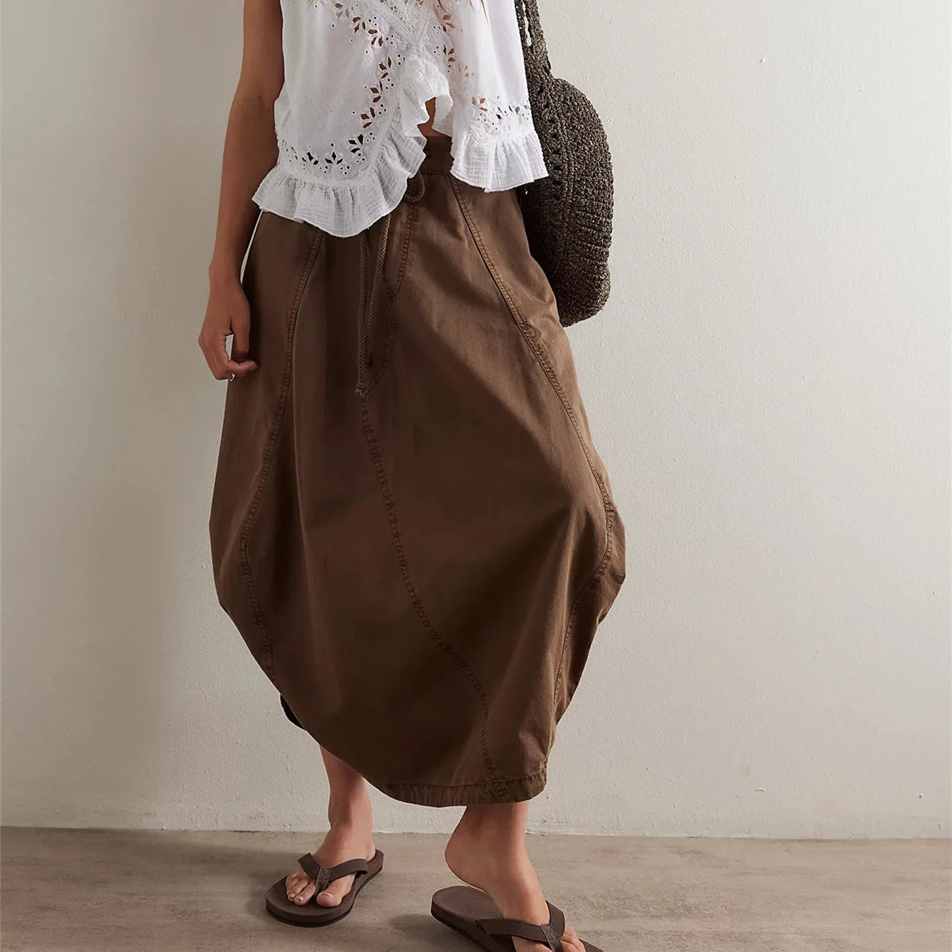 Women Y2k Cargo Parachute Long Skirt Asymmetrical Hem Pleated Bubble Maxi Skirts with Pockets Spring Fall Vintage Streetwear