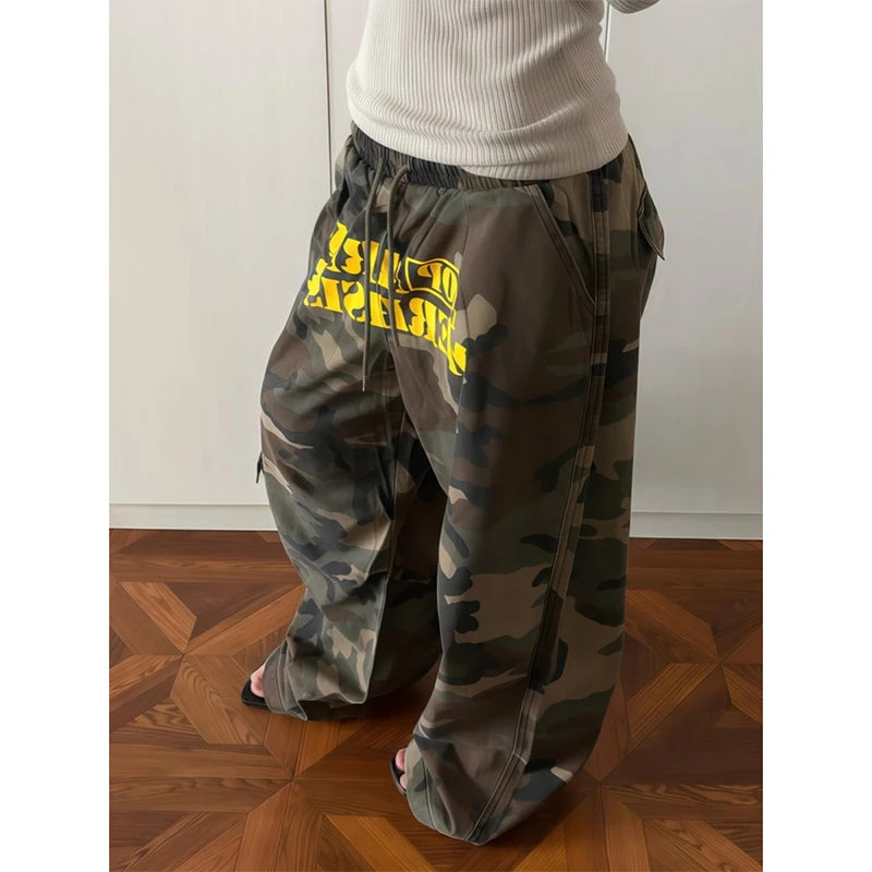 Pantaloni larghi mimetici da donna marroni, pantaloni oversize stile paracadute, stile Harajuku giapponese anni 2000, pantaloni vintage Y2k, abbigliamento autunnale