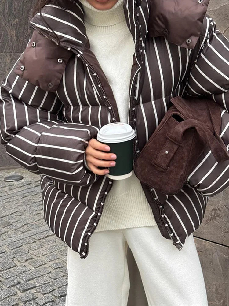 2025 Winter Striped Women's Hooded Quilted Jacket Thicken Zipper Long Sleeve Short Coat New Casual Female Loose Warm Outerwear
