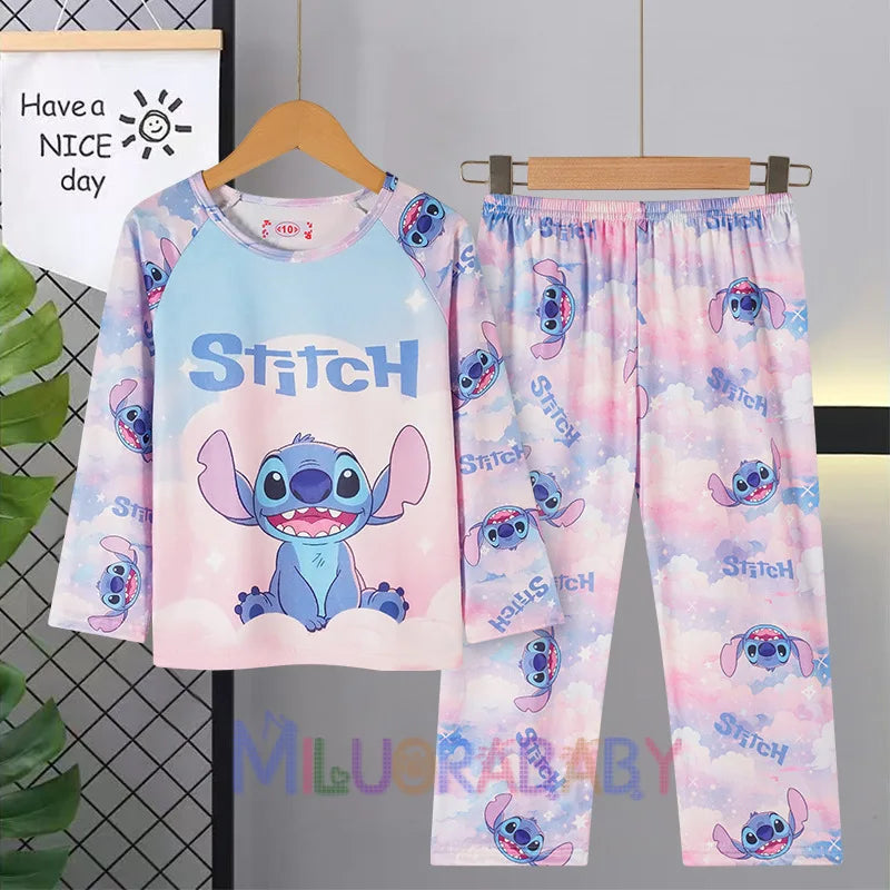 Pigiama per bambini dai 2 ai 14 anni, completo a maniche lunghe per primavera e autunno, set pigiama per bambini con motivo a cartoni animati Stitch, abbigliamento da casa comodo e casual per ragazzi e ragazze.