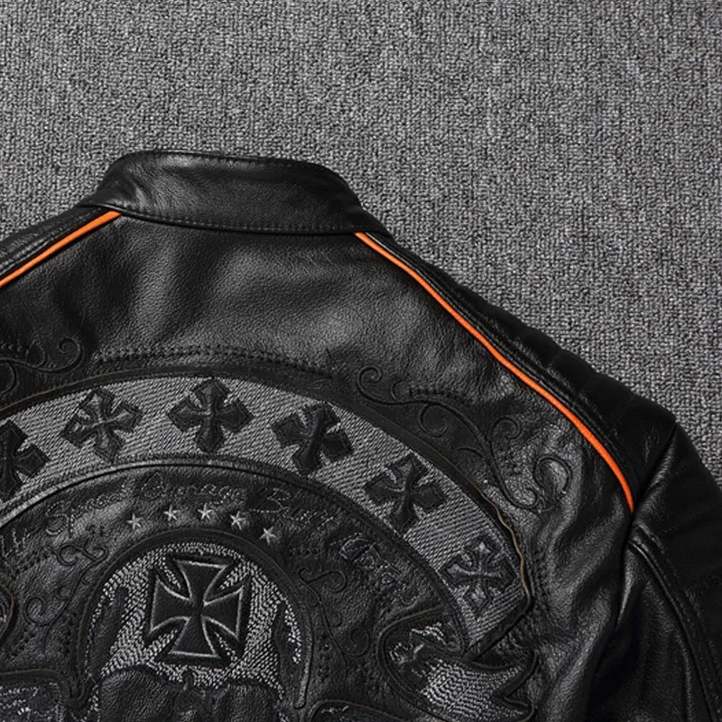 Giacca da motociclista slim oversize da uomo in pelle bovina con ricamo a teschio, modello 2023, primo strato.