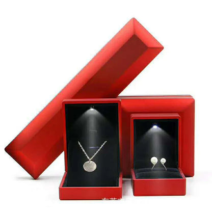 Scatola portagioie a LED con anello, porta orecchini di lusso con corona, ciondoli, espositore per proposta di matrimonio, scatola regalo, organizer per gioielli.