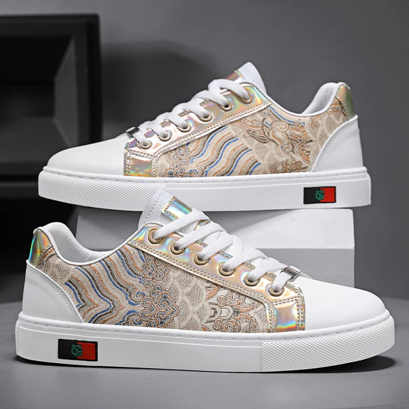 Sneakers casual da uomo, scarpe punk dorate con tomaia in microfibra e pelle, scarpe sportive con plateau rialzato.