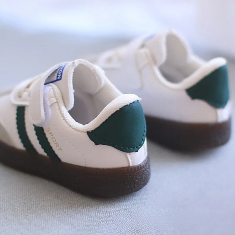 Scarpe per neonati 0-4 anni Primavera Autunno Bambini Casual Antiscivolo Suola Morbida Scarpe da Skateboard per Bambini Traspiranti Scarpe Sportive per Bambina