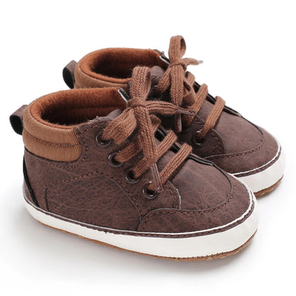 Scarpine da passeggio per neonati e bambini piccoli, ideali per uscire in Inghilterra. Scarpe antiscivolo con suola morbida per neonati.