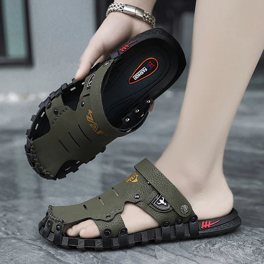 Ciabatte da uomo con punta chiusa, stile strada/spiaggia, antiscivolo, morbide e leggere, taglie forti 45 46, scarpe estive alla moda, casual e moderne.
