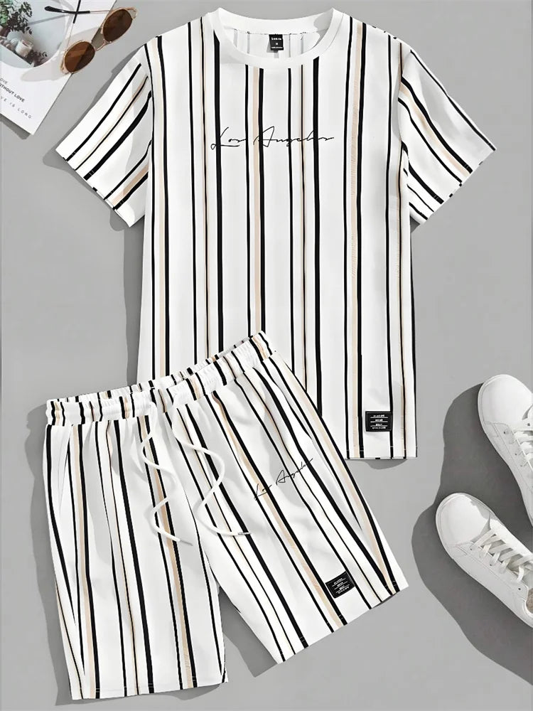 Completo estivo da uomo con stampa a righe 3D, casual per tutti i giorni, composto da t-shirt a maniche corte e pantaloncini da spiaggia alla moda in stile urbano.