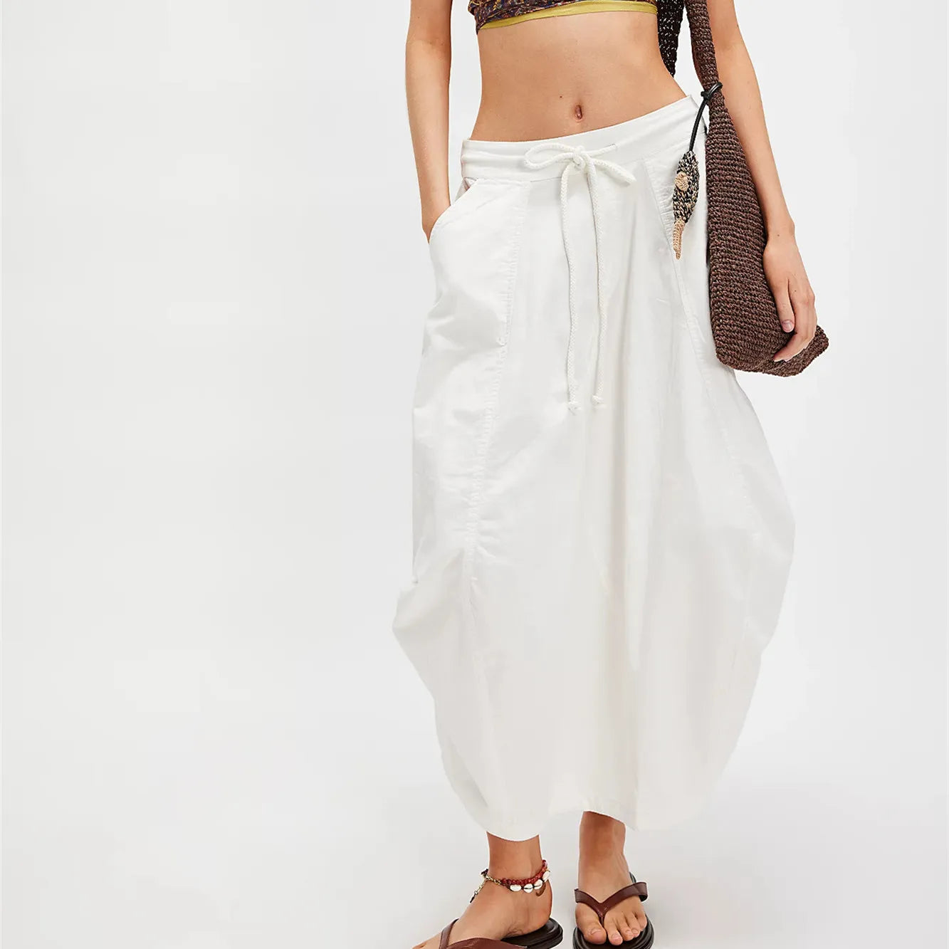 Women Y2k Cargo Parachute Long Skirt Asymmetrical Hem Pleated Bubble Maxi Skirts with Pockets Spring Fall Vintage Streetwear