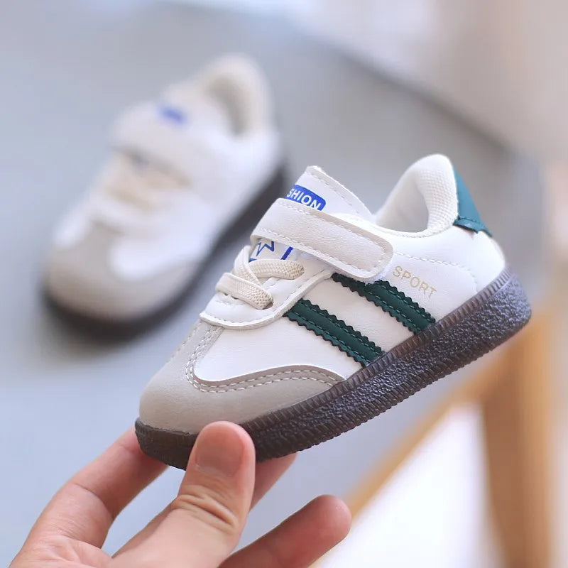 Scarpe per neonati 0-4 anni Primavera Autunno Bambini Casual Antiscivolo Suola Morbida Scarpe da Skateboard per Bambini Traspiranti Scarpe Sportive per Bambina
