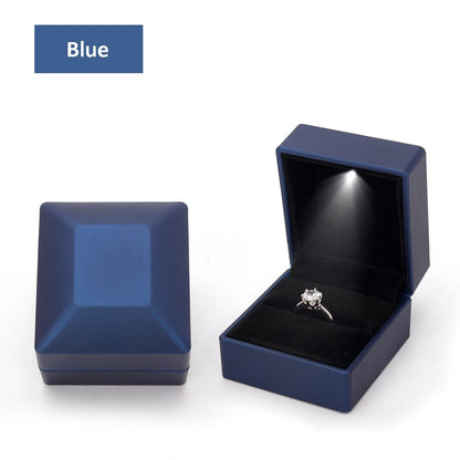 Scatola portagioie a LED con anello, porta orecchini di lusso con corona, ciondoli, espositore per proposta di matrimonio, scatola regalo, organizer per gioielli.